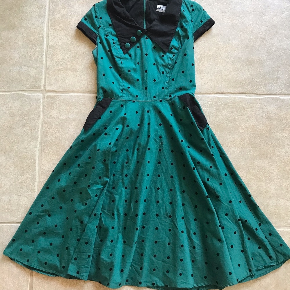 Vintage Style 1950's Polka Dot Small Sleeved Dress
